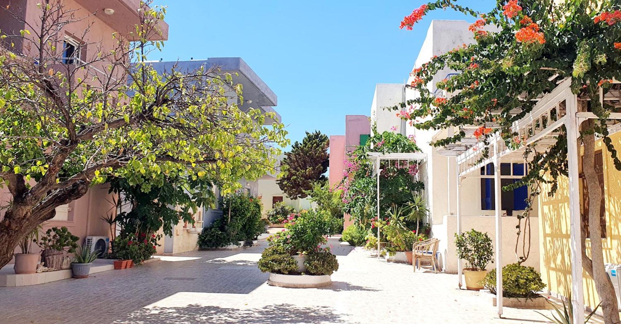 Evina Rooms & Suites Kokkini Hani Eksteriør billede